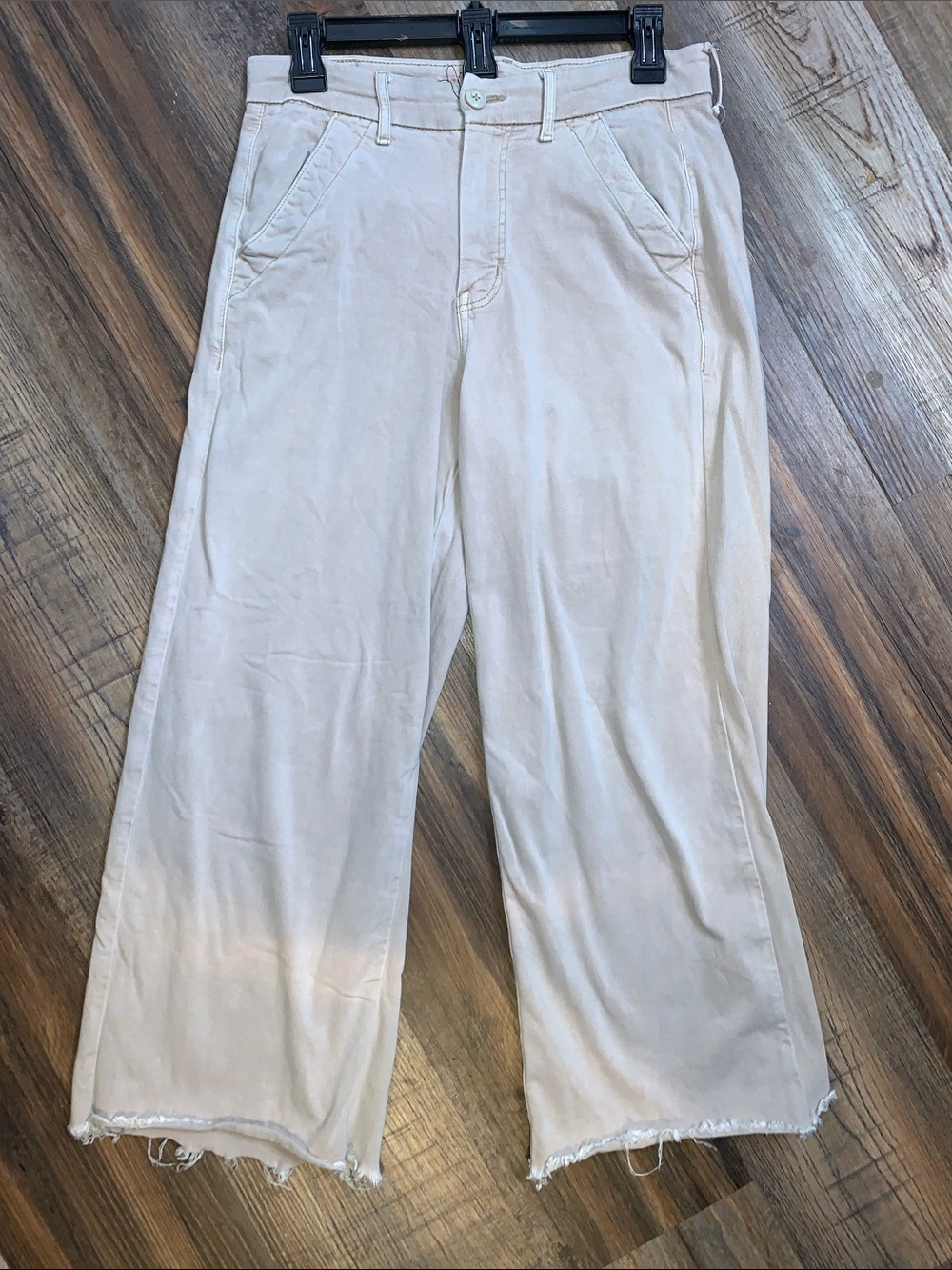 American Eagle Outfitters Women’s Boot Cut Pants in Light Beige